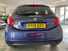PEUGEOT 208 1.4 HDI ALLURE **Only 44277 Miles**£0 Road Tax** - 1722 - 11