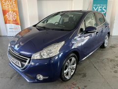 PEUGEOT 208 1.4 HDI ALLURE **Only 44277 Miles**£0 Road Tax** - 1722 - 12