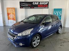 PEUGEOT 208 1.4 HDI ALLURE **Only 44277 Miles**£0 Road Tax** - 1722 - 1